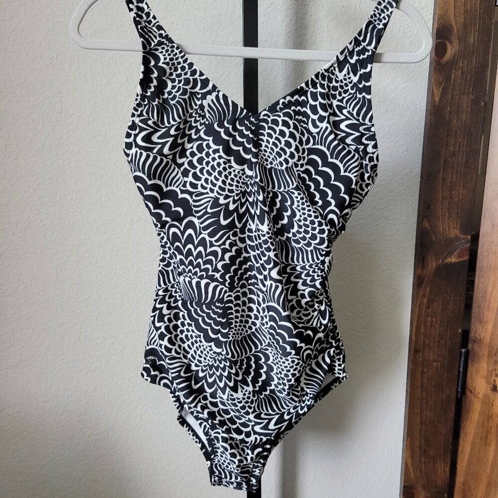 Speedo One Piece Women's Bathing Suit
